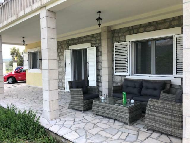 Vila Jovanka Тиват Екстериор снимка